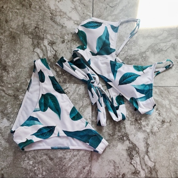 Cupshe Other - NWT Cupshe White Palm Leaf Cheeky Bikini